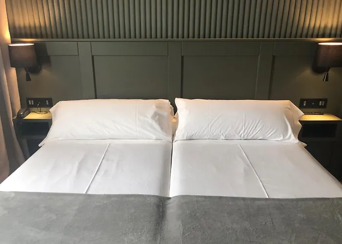 努里亚酒店 酒店 塔拉戈纳