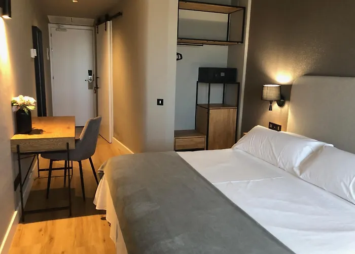 酒店 努里亚酒店 塔拉戈纳
