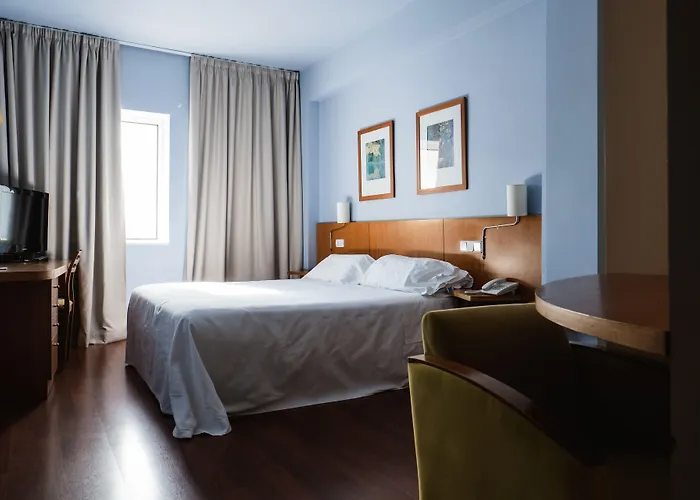 努里亚酒店 酒店 塔拉戈纳