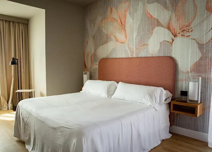Nuria Otel 3*